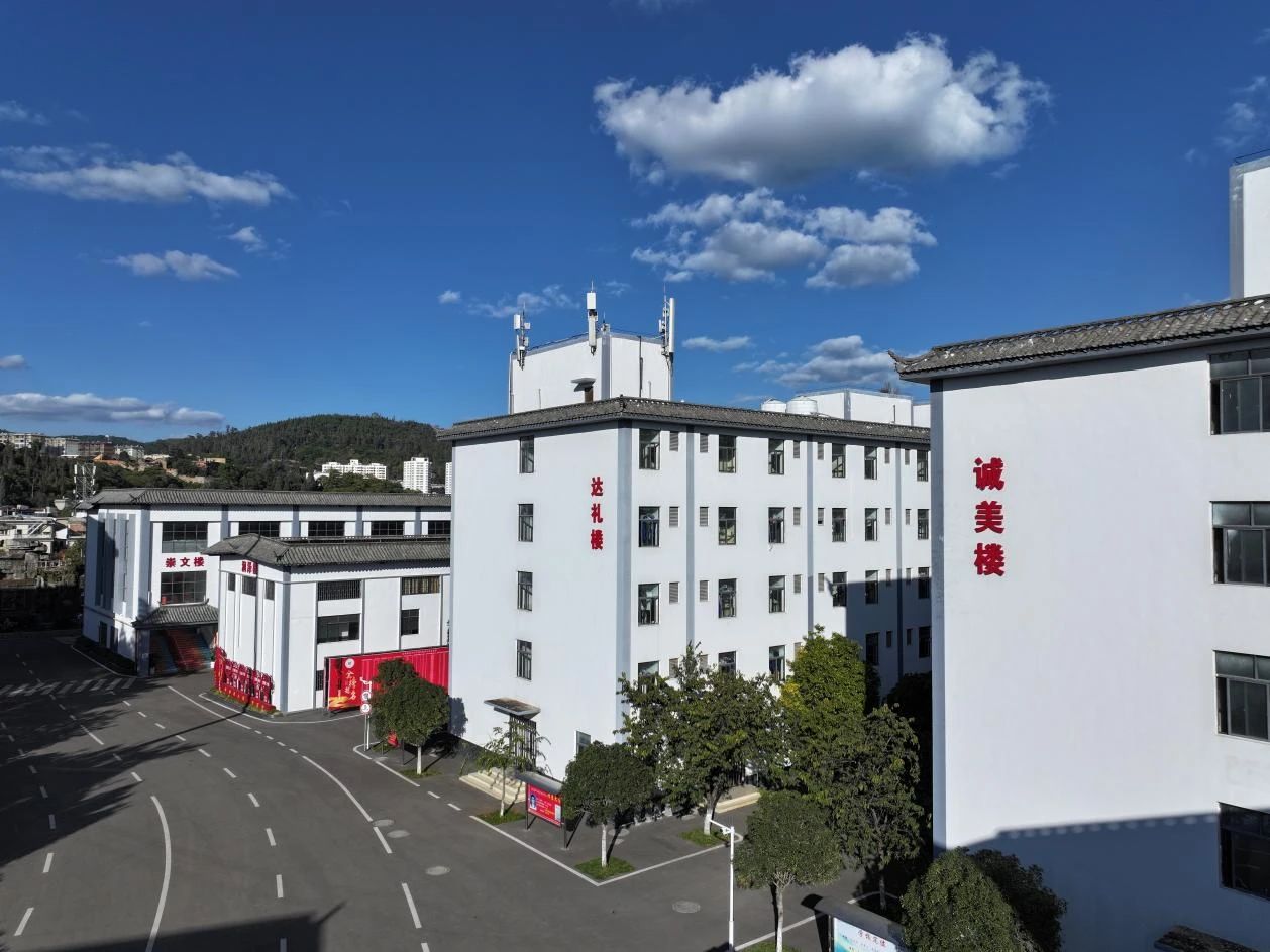 昆明市西山佑亦丰学校1.jpg